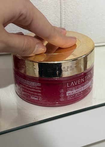 Laventin Ceviz Kabuğu Vücut Peelingi - Görsel 2