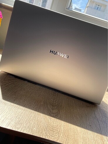 Beden Renk HUAWEİ MATEBOOK