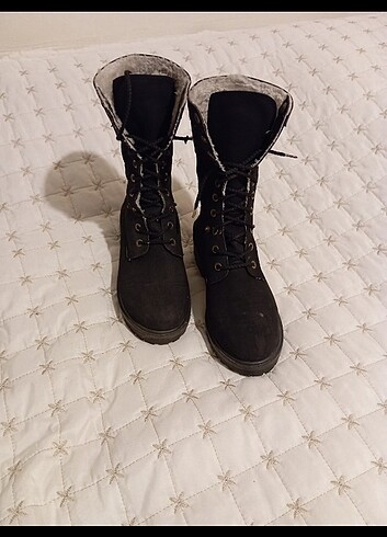 39 Beden Timberland bot