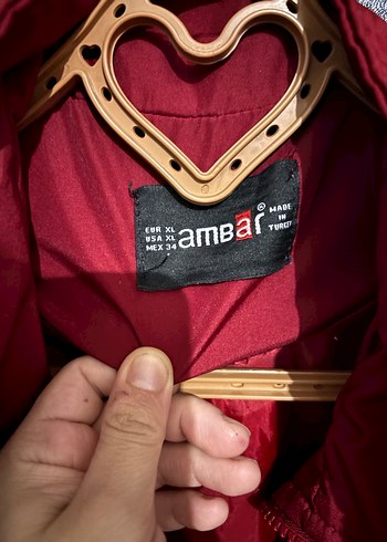 Kadın Kırmızı Uzun Yağmurluk - Görsel 3