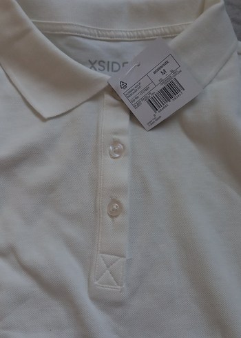 Beyaz Düğmeli Kısa Kollu Polo Tişört