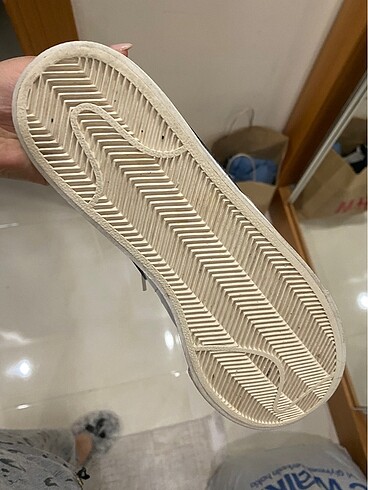 40,5 Beden Nike spor ayakkabasi