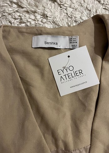 Bershka Bej Süet Düğmeli Kadın Yelek