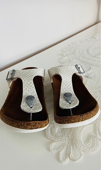 Birkenstock BİRKENSTOCK SANDALET ( orjinal)