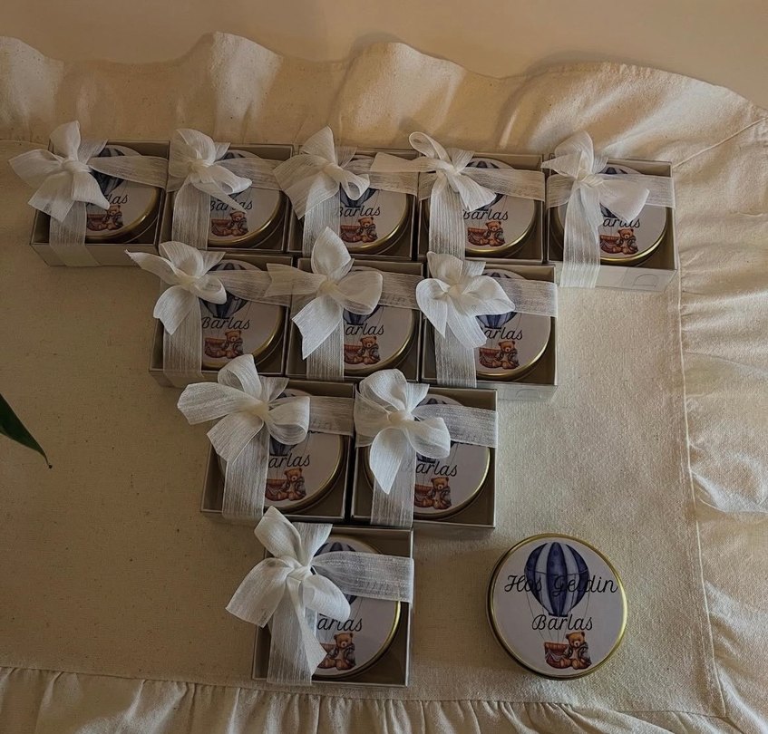 Renkli Papatya Tasarımlı Mum - Barlas - Görsel 2