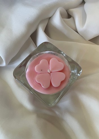 Yeşil Yonca Şekilli Mum ve Cam Mumluk 1 adet fiyattır - Görsel 4