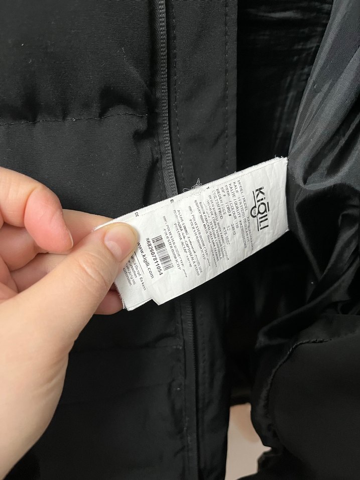 Siyah Kapüşonlu Erkek Kışlık Mont - Görsel 4