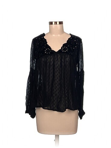 Zara Bluz %70 İndirimli.