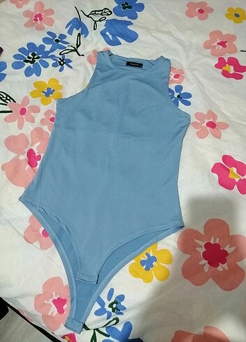 Bluz askılı body