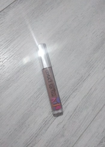  Beden IPLUMP Pembe Ruj