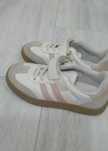 Kız Çocuk Beyaz Cırt Cırtlı Sneakers - Görsel 2