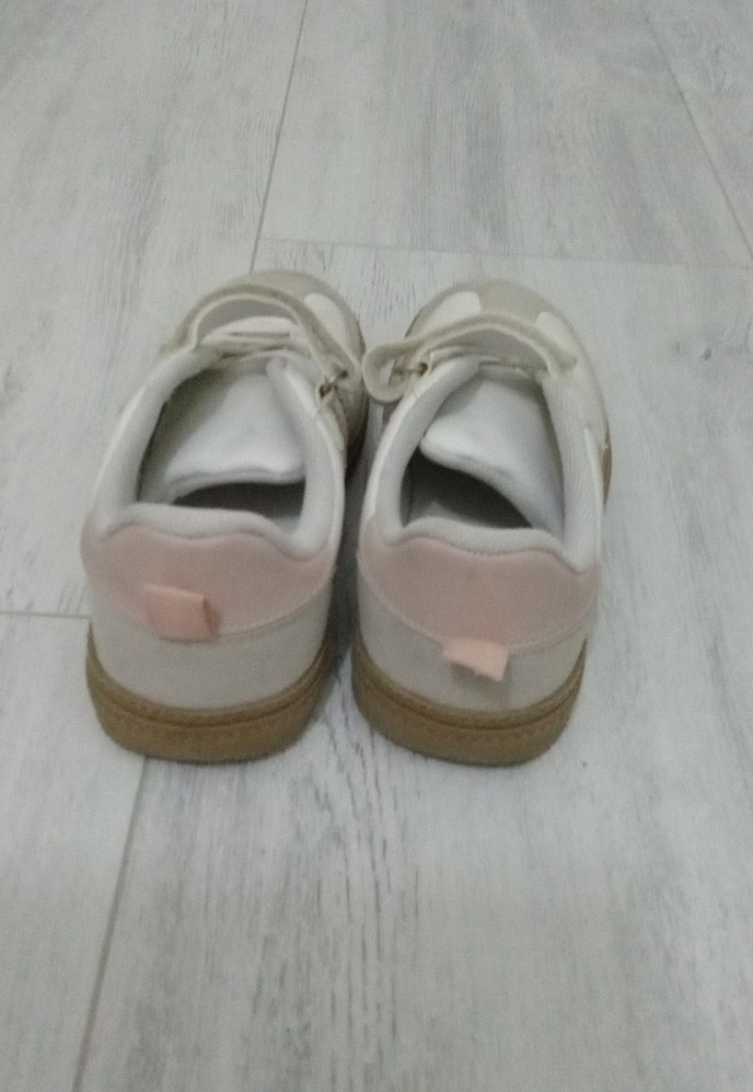 Kız Çocuk Beyaz Cırt Cırtlı Sneakers - Görsel 3