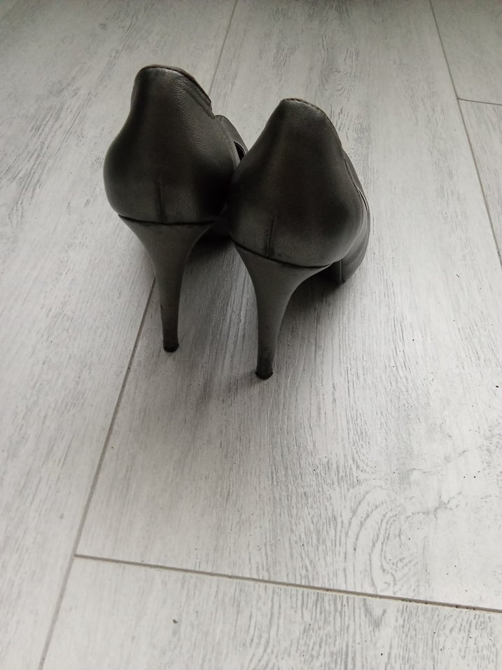 Bej Deri Tokalı Stiletto Kadın Ayakkabı - Görsel 4