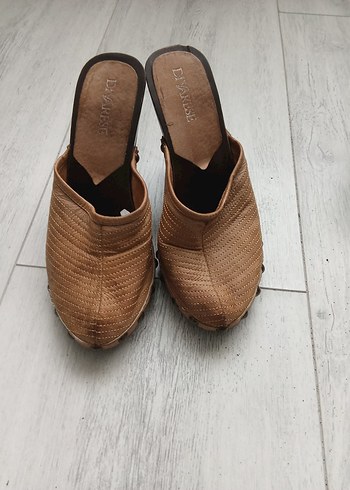 Bej Yılan Desenli Platform Topuklu Kadın Terlik - Görsel 2