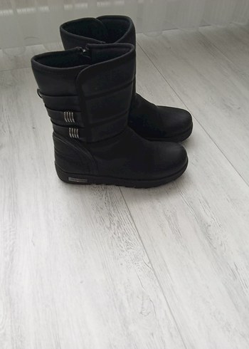 Siyah Dolgu Topuklu Kadın Bot - Görsel 2