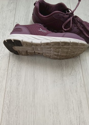 Mor Bağcıklı Kadın Spor Ayakkabı - Görsel 3