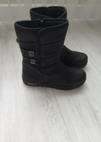 Siyah Toka Detaylı Kadın Dolgu Topuk Bot - Görsel 6