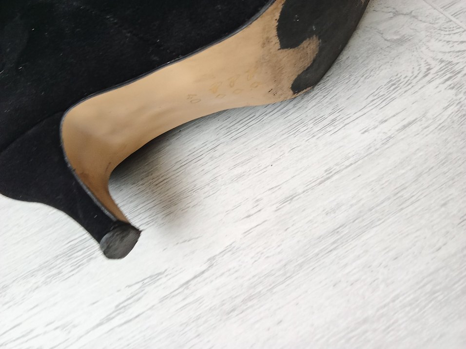 Siyah Süet Topuklu Tokalı Dizüstü Bot - Görsel 5