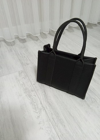 Siyah Deri Fermuarlı Tote Çanta - Görsel 3