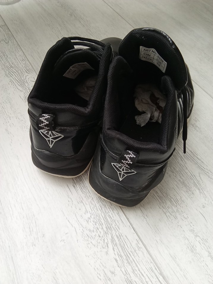 Siyah Bağcıklı Basketbol Ayakkabısı - Görsel 5