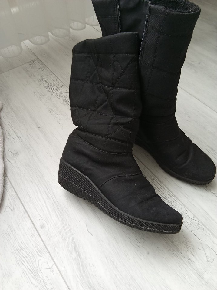 Siyah Kürklü Kadın Dolgu Topuk Bot - Görsel 5