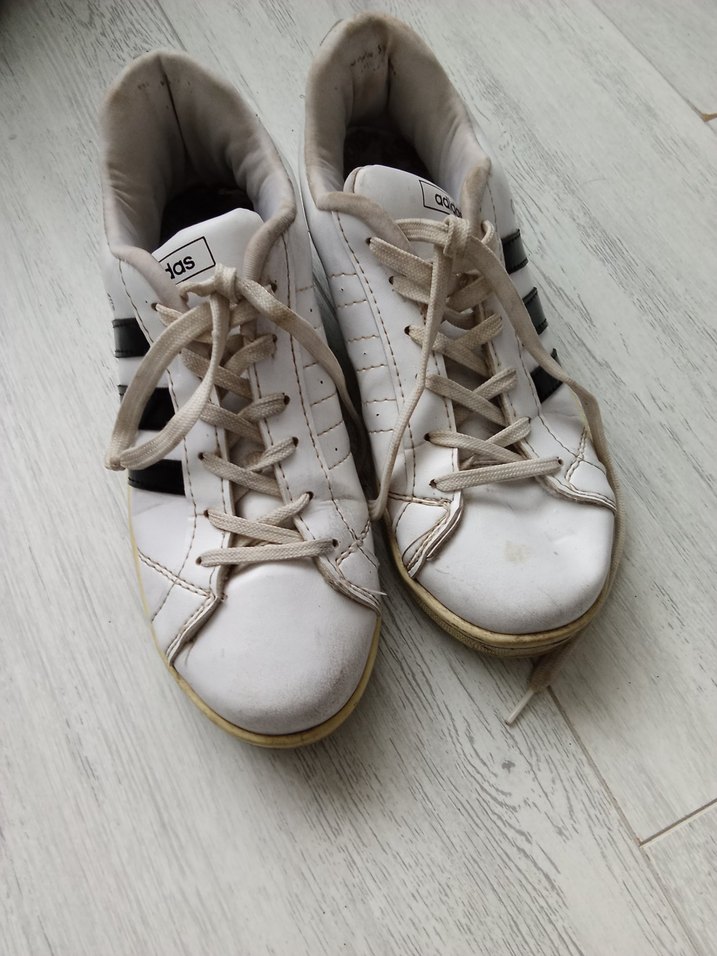 Beyaz Adidas Bağcıklı Kadın Spor Ayakkabı - Görsel 2