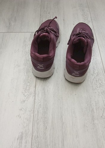Mor Bağcıklı Kadın Spor Ayakkabı - Görsel 3