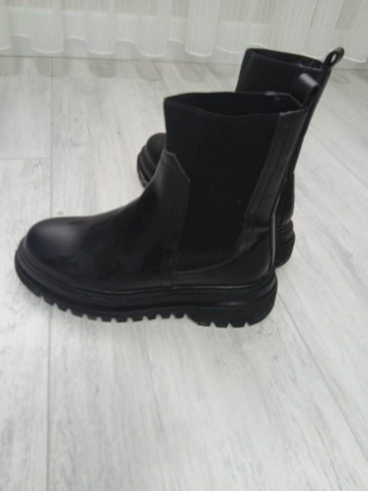 Siyah Minimalist Kadın Botları Blok Topuklu - Görsel 4