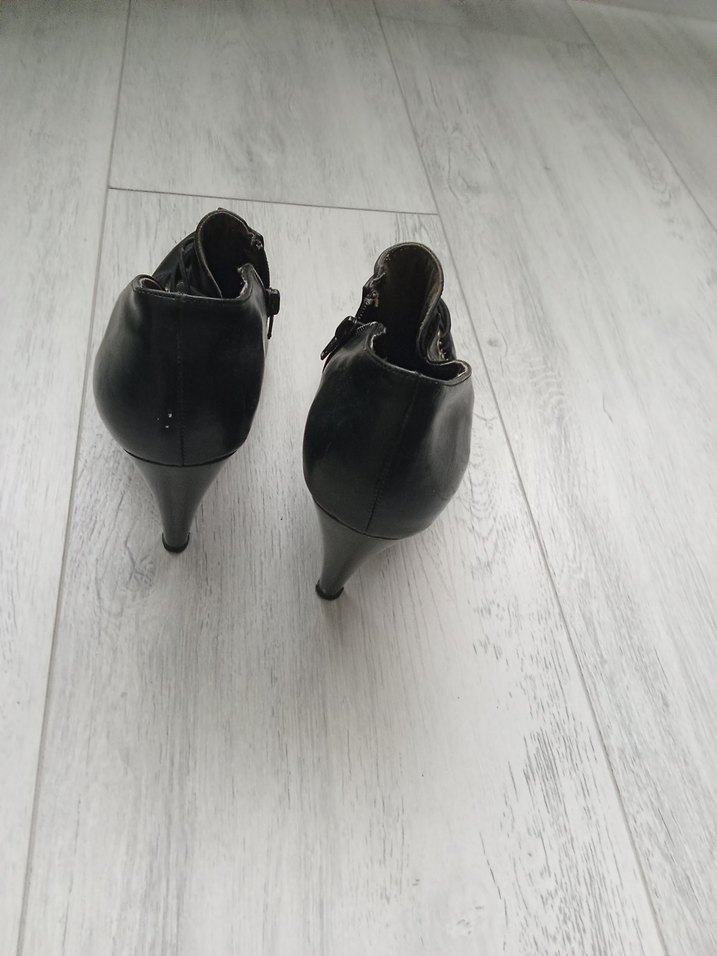 Siyah Deri Stiletto Topuklu Gotik Bot - Görsel 5