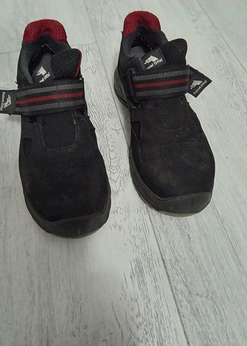 Diğer Adidas Siyah Cocuk Spor Ayakkabi