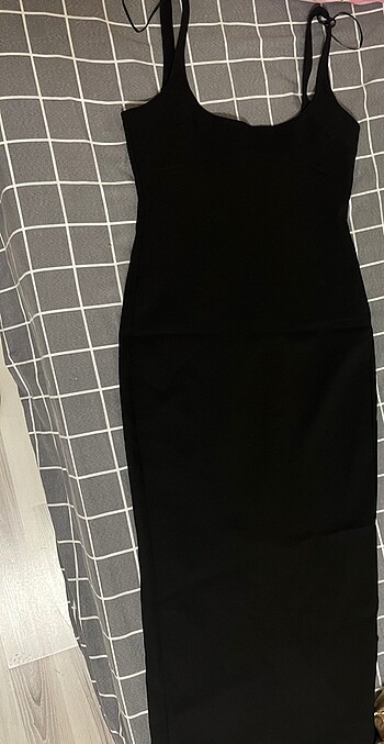 zara midi siyah elbise
