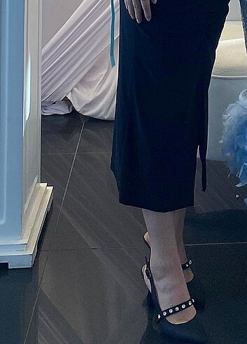 Diğer Siyah taşlı stiletto topuklu