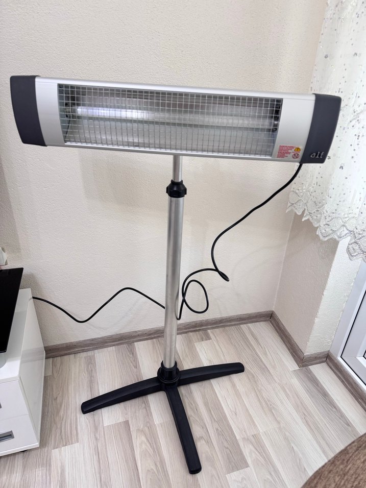 AYAKLI TERMOSTATLI ISITICI - Görsel 2