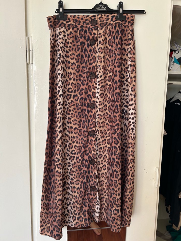 Drapeli Leopar Desenli Uzun Kadın Etek - Görsel 2