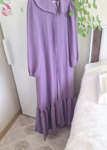 Diger Mor Uzun Kollu Volanlı Elbise