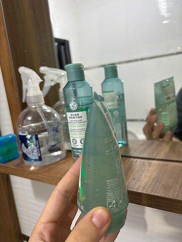 Beden Yves rocher temizleme suyu ve yüz yıkama jeli