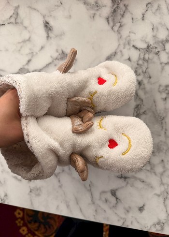 Nakışlı Örgü Kız Çocuk Sıcak Terlik - Görsel 3