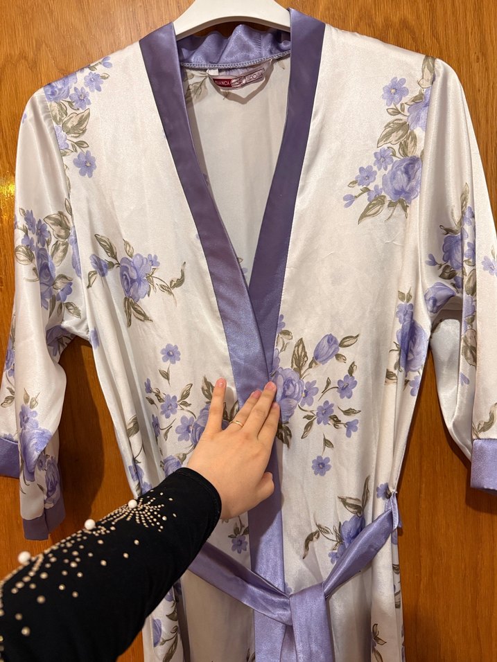 Çiçek Desenli Uzun Bohem Kadın Sabahlık - Görsel 3