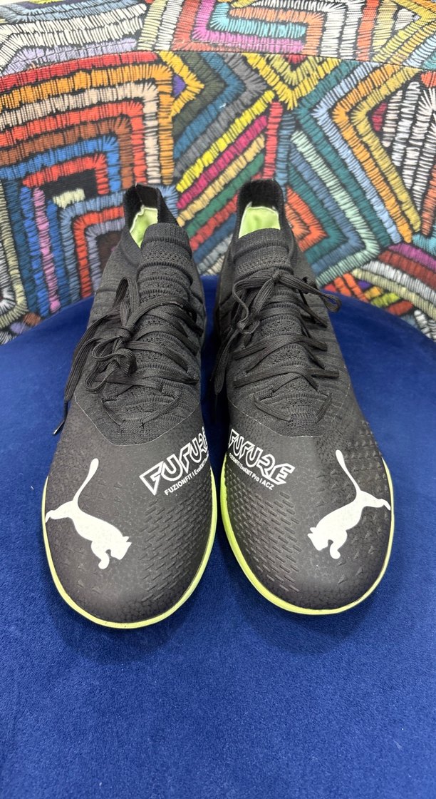 Puma Siyah Neon Yeşil Futbol Ayakkabısı — görsel 2/4