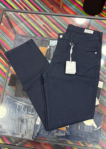 Beymen Business Koyu Lacivert Slim Fit Jean