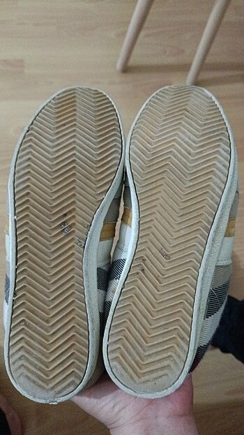 40 Beden camel Renk Burberry