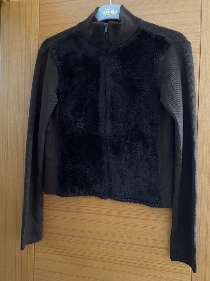 Önü Kürklü Hırka - Görsel 2