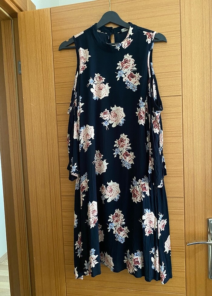 Kadın Elbise - Görsel 3