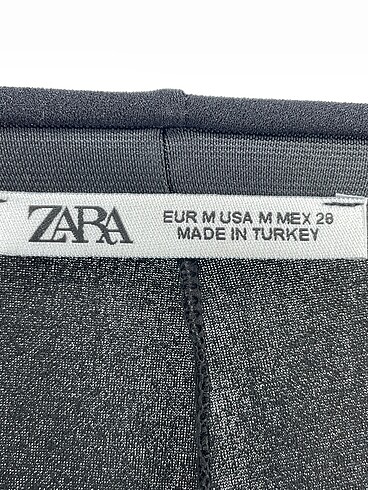 m Beden siyah Renk Zara Düz Kesim %70 İndirimli.