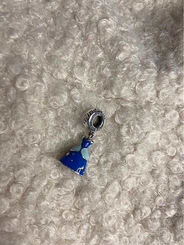 Beden mavi Renk Cinderella charm