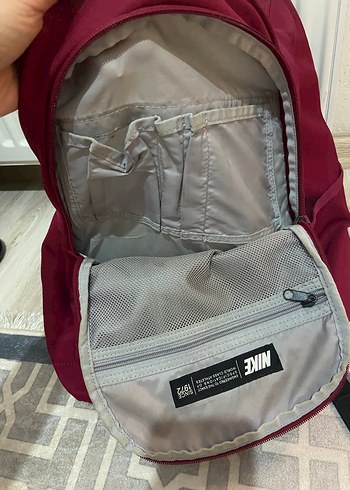 Beden Nike Bordo Fermuarlı Kadın Sırt Çantası