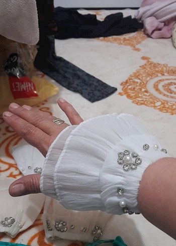 İnci İşlemeli Beyaz Kız Eldivenleri - Görsel 3