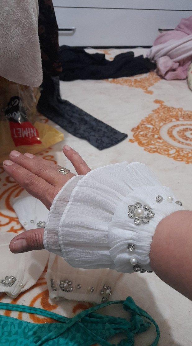 İnci İşlemeli Beyaz Kız Eldivenleri - Görsel 3