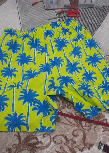 Erkek Çocuk Sarı Renkli Palmiye Desenli Mayo - Görsel 3
