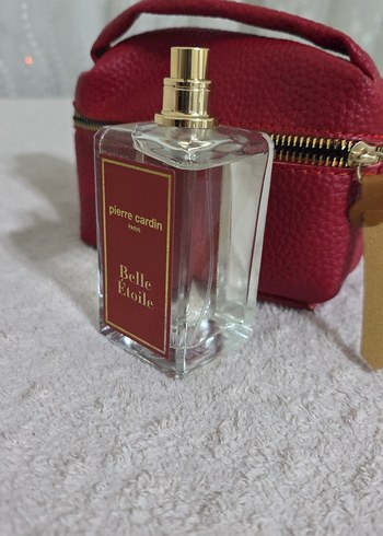 Kırmızı Deri Fermuarlı Kadın Çanta ve parfüm - Görsel 4